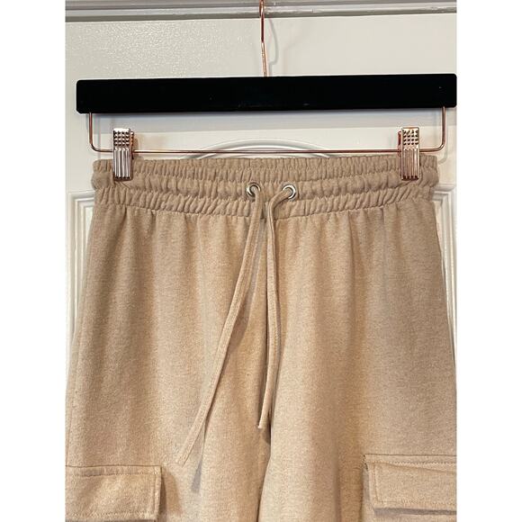 I Saw It First side cargo pocket sweatpants in stone Size 2 - Picture 4 of 7